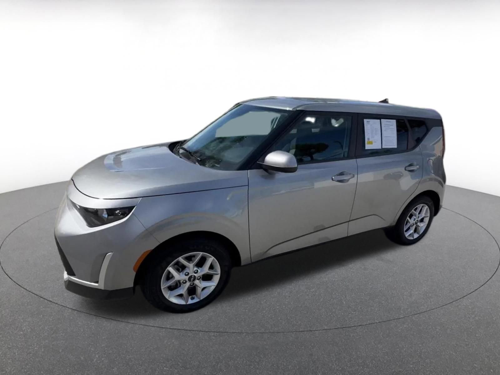 Thumbnail: 2025 Kia Soul - 8