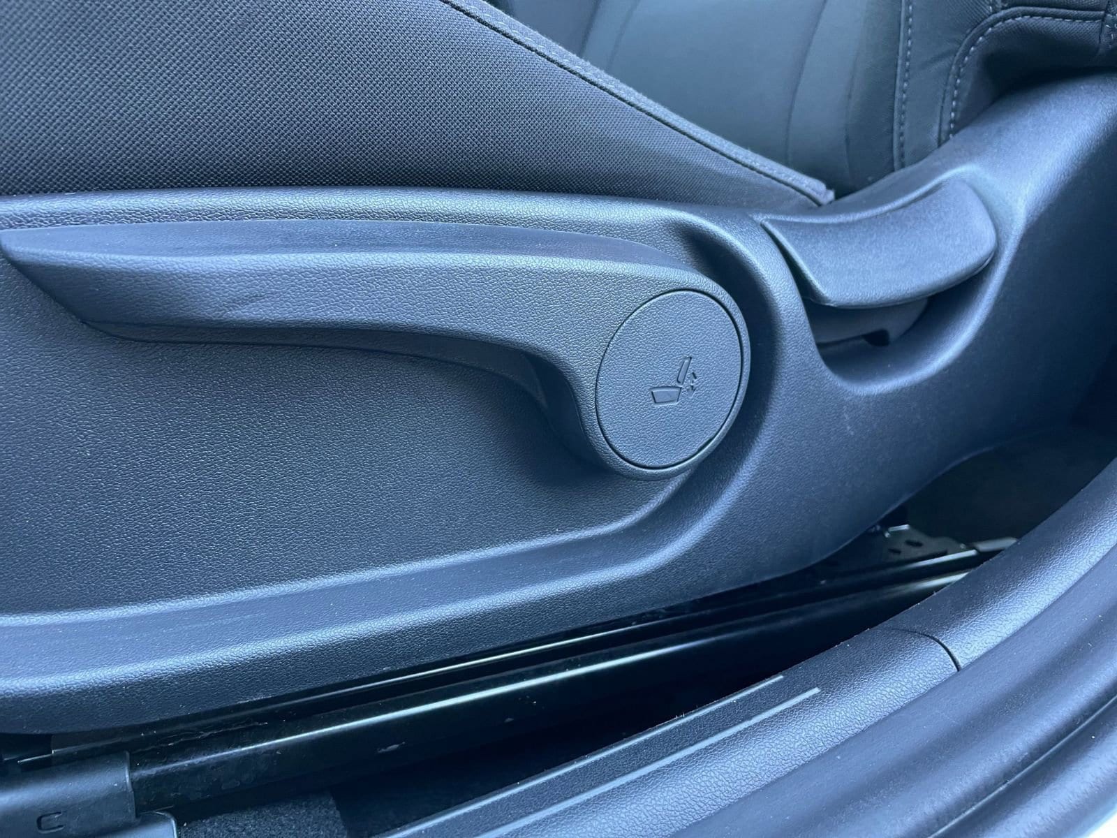 Thumbnail: 2025 Hyundai Elantra - 23