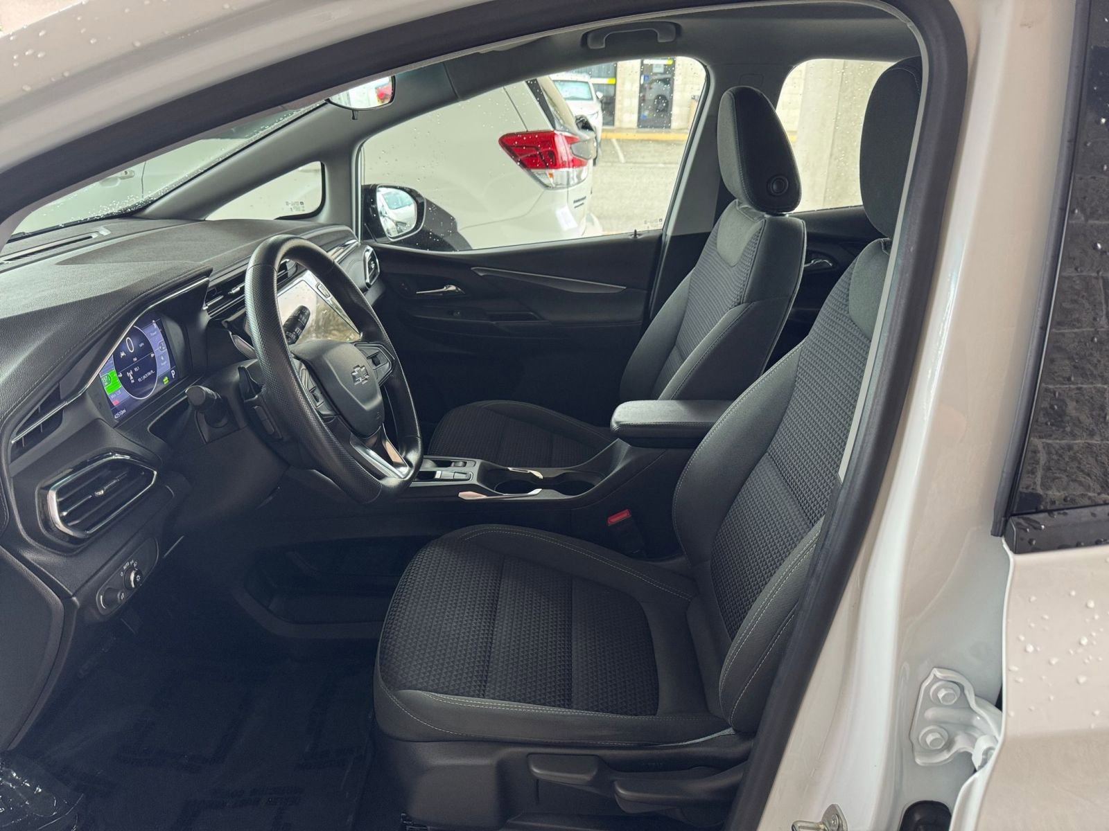Thumbnail: 2023 Chevrolet Bolt EV - 28