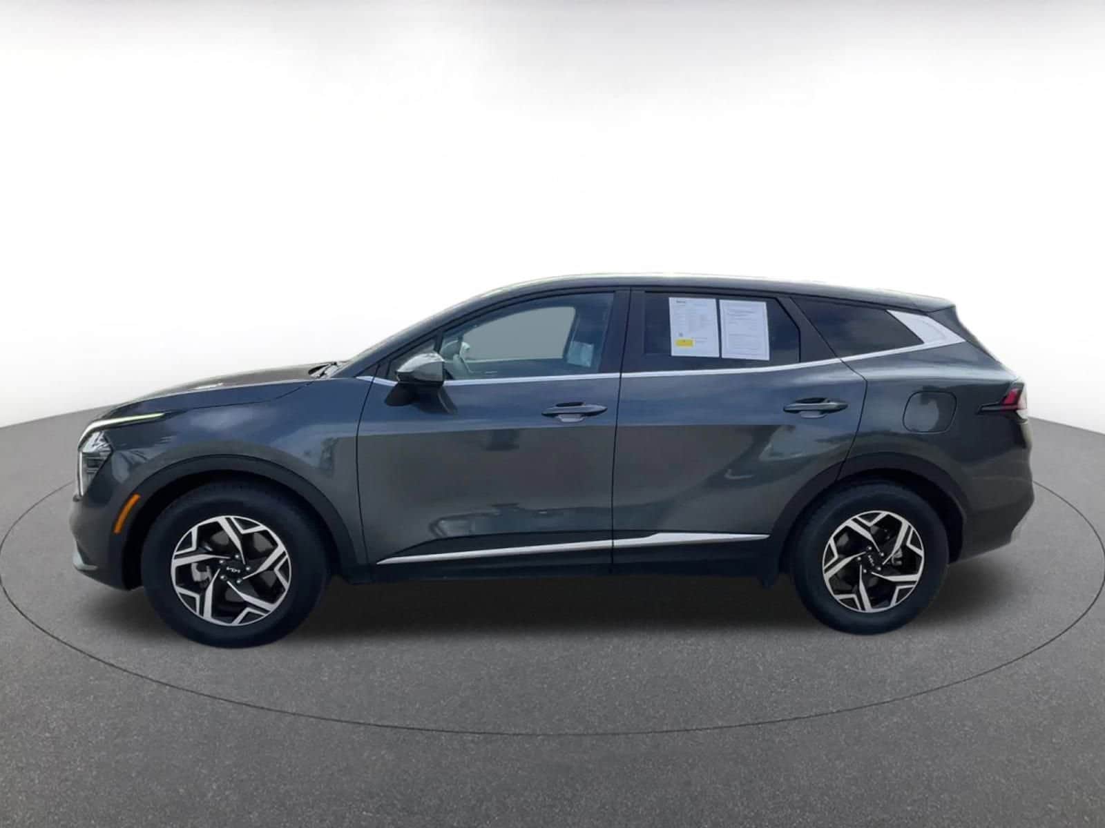Thumbnail: 2024 Kia Sportage - 9