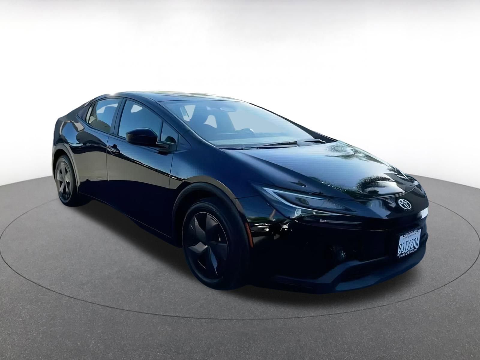 Thumbnail: 2025 Toyota Prius - 3