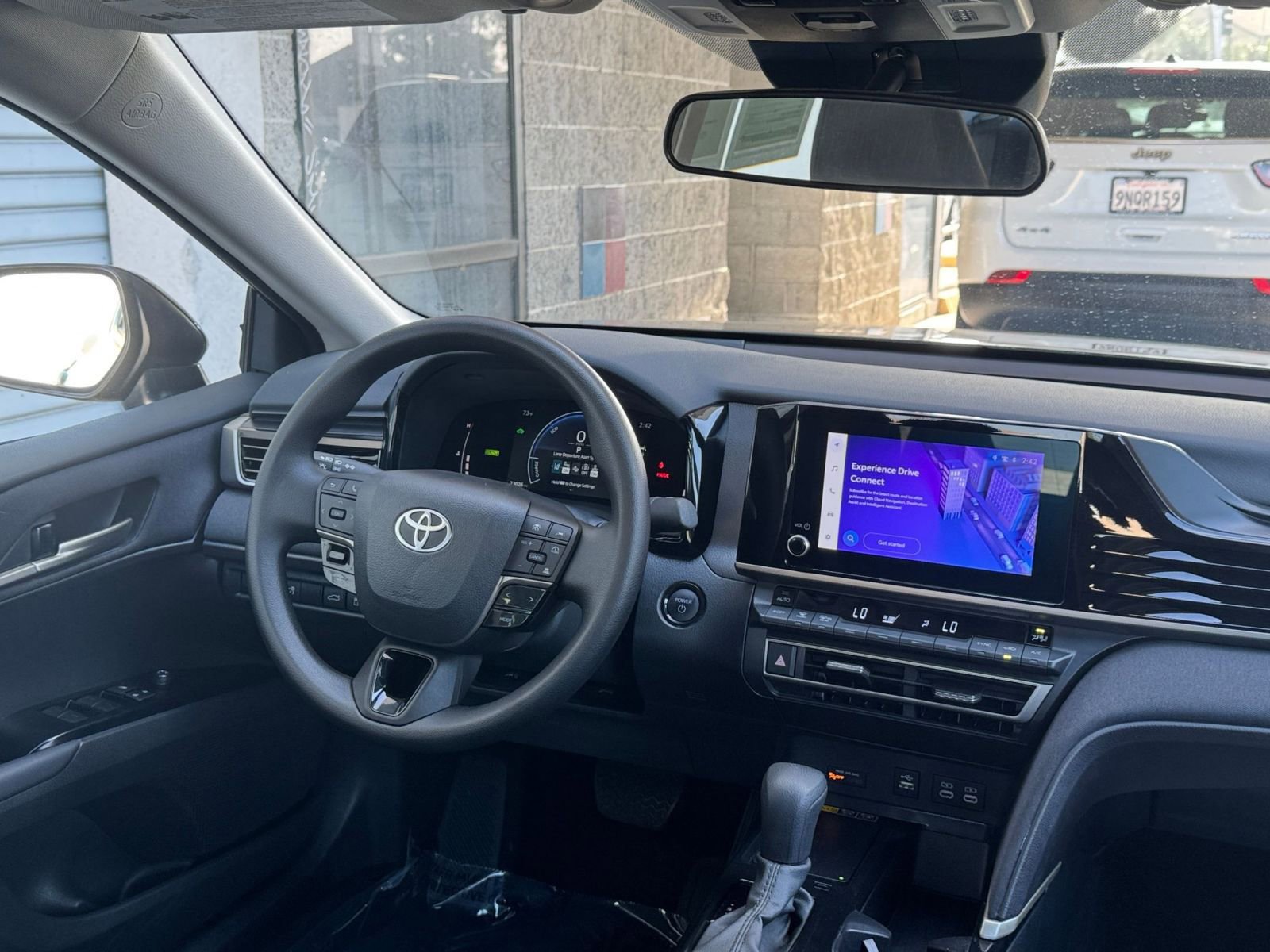 Thumbnail: 2025 Toyota Camry - 33