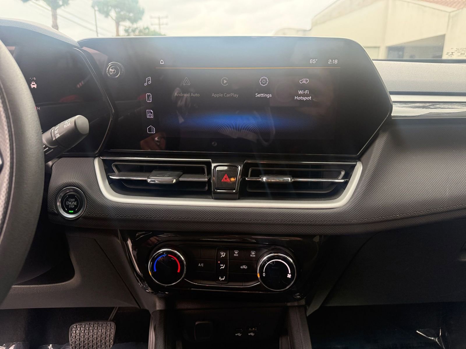 Thumbnail: 2025 Chevrolet TrailBlazer - 17