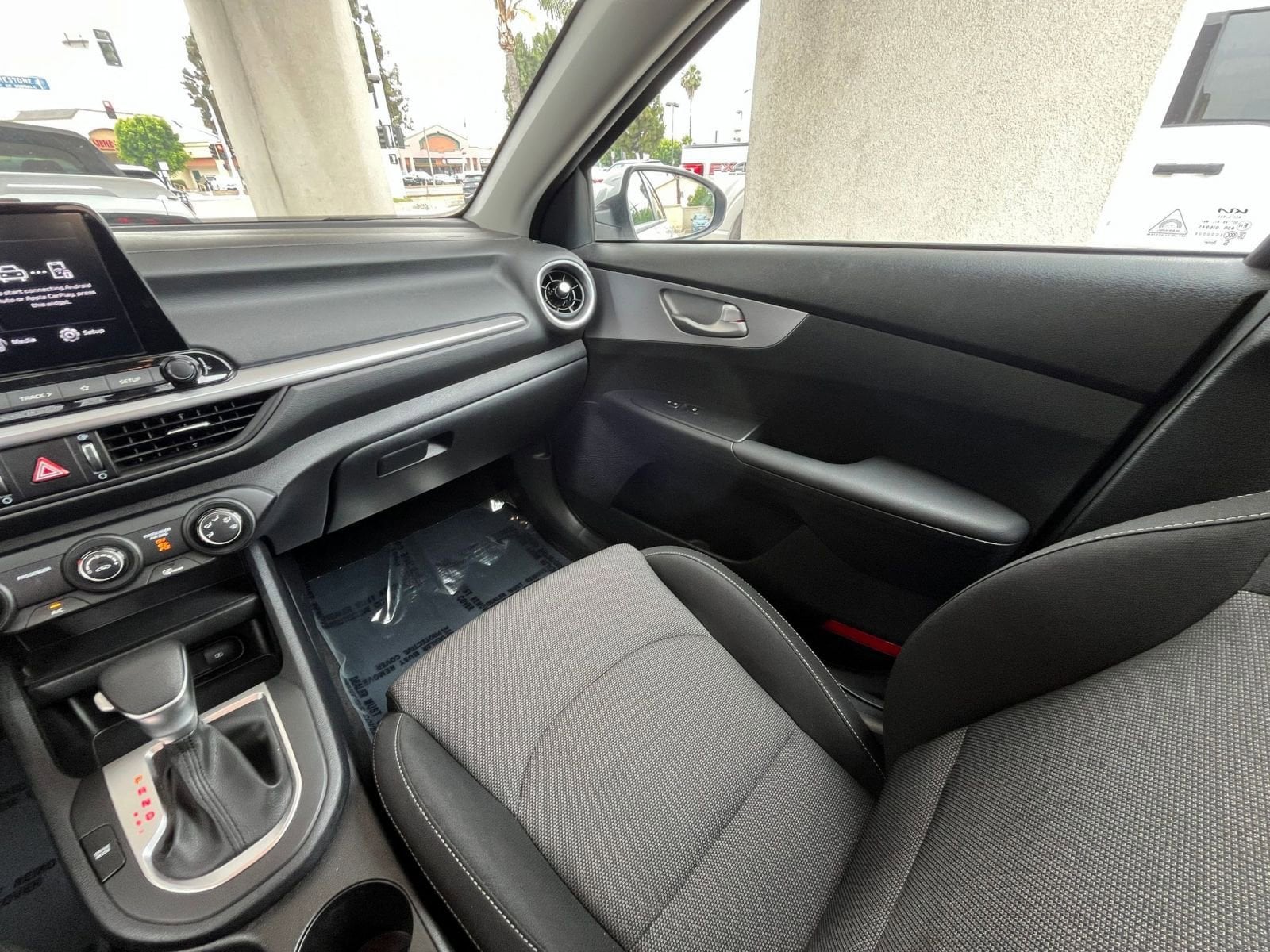 2024 Kia Forte LXS 35