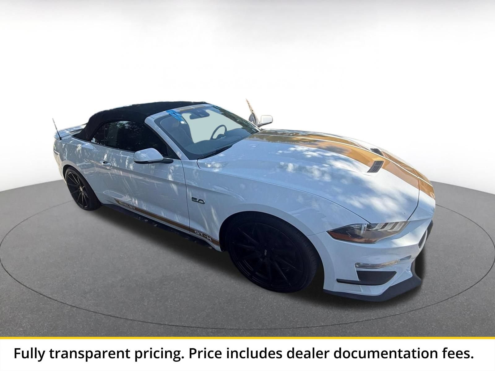 Thumbnail: 2022 Ford Mustang - 1