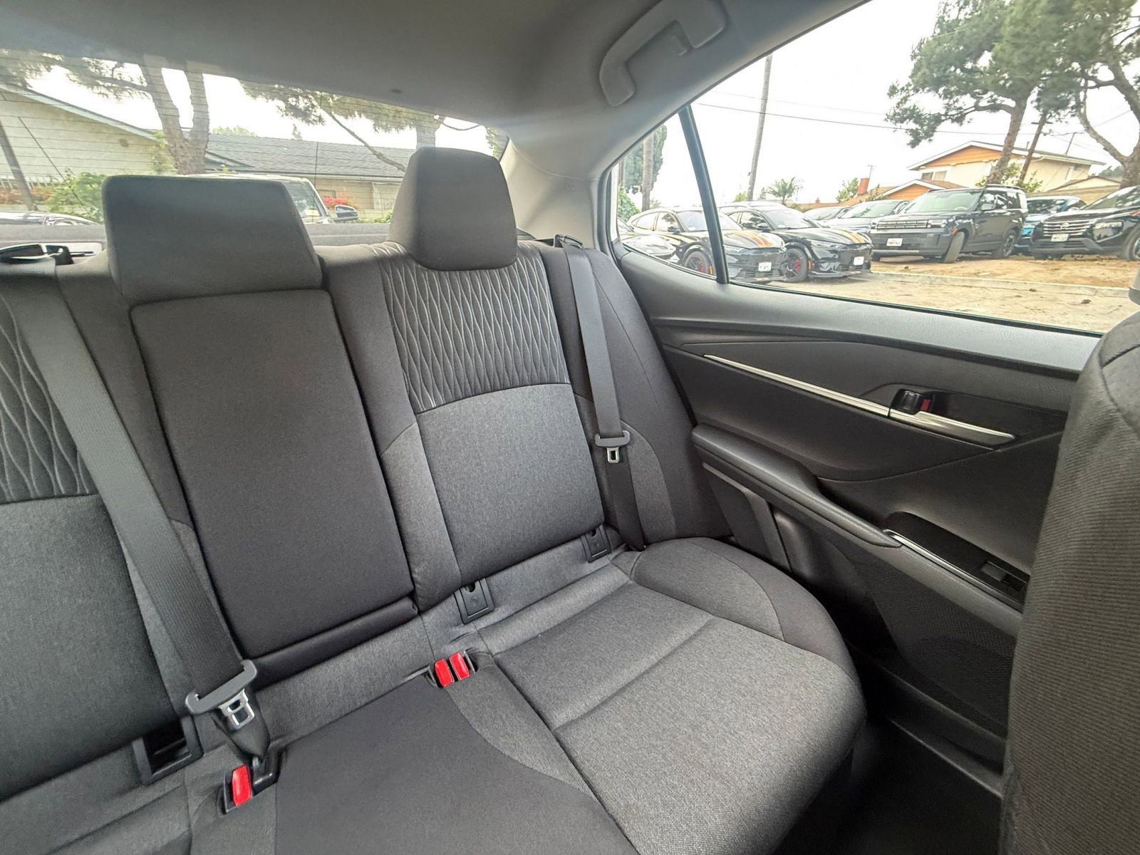 Thumbnail: 2025 Toyota Camry - 33