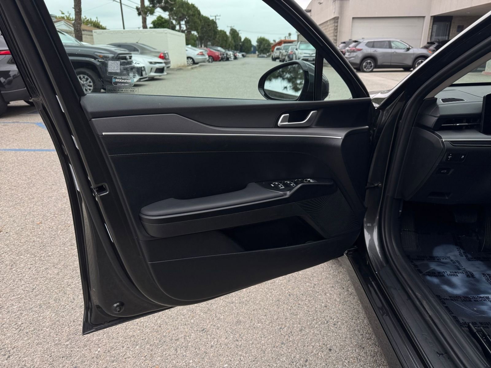Thumbnail: 2025 Kia K5 - 18