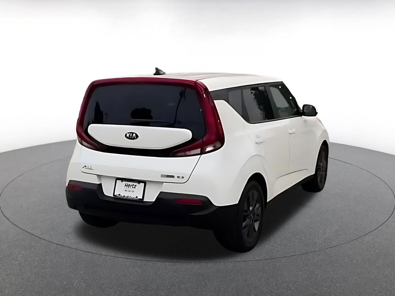 Thumbnail: 2021 Kia Soul - 16