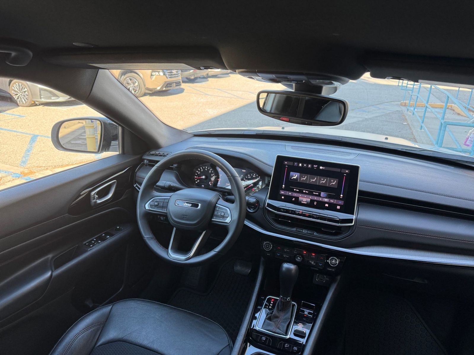 Thumbnail: 2025 Jeep Compass - 33