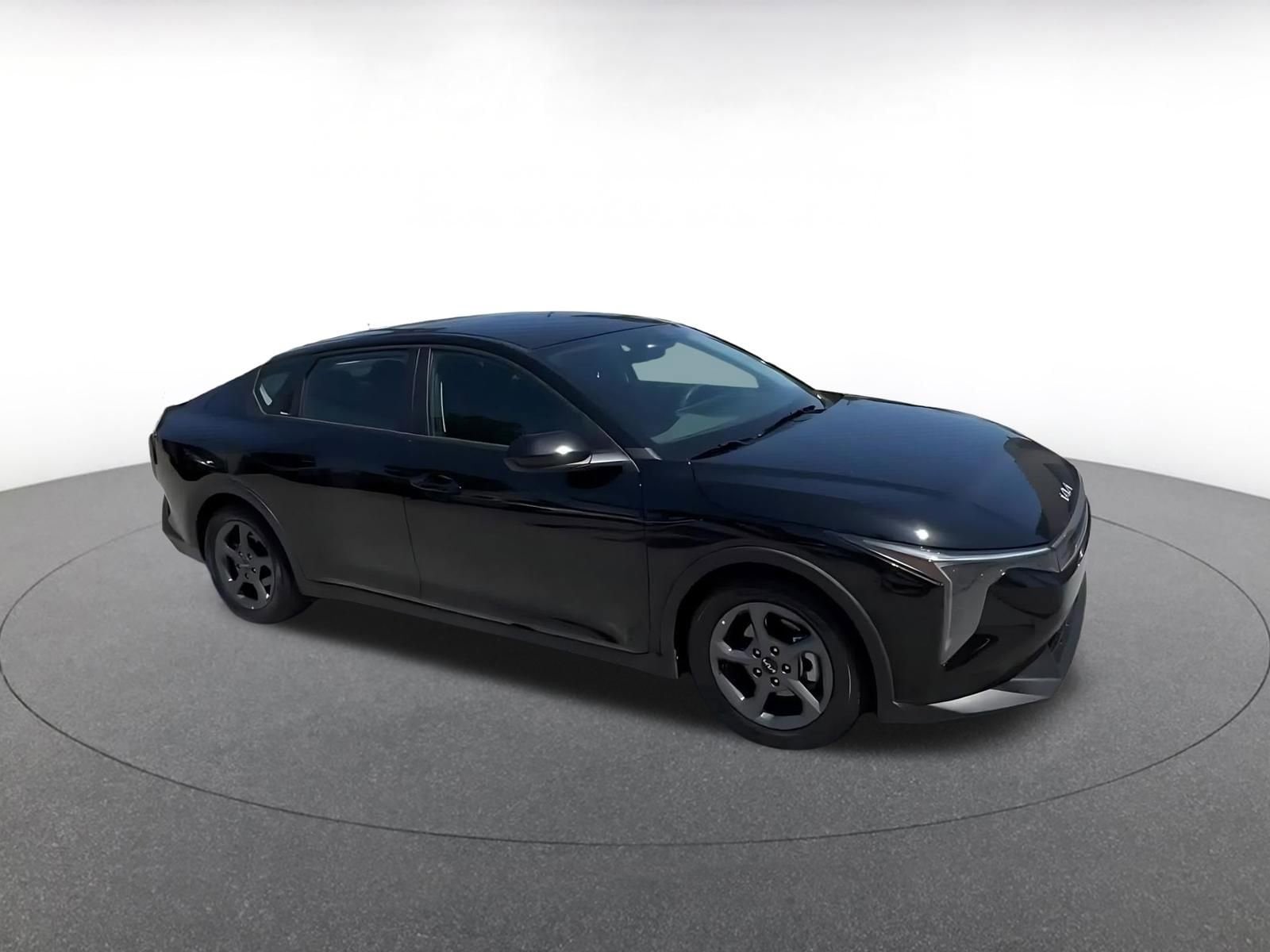 Thumbnail: 2025 Kia K4 - 2