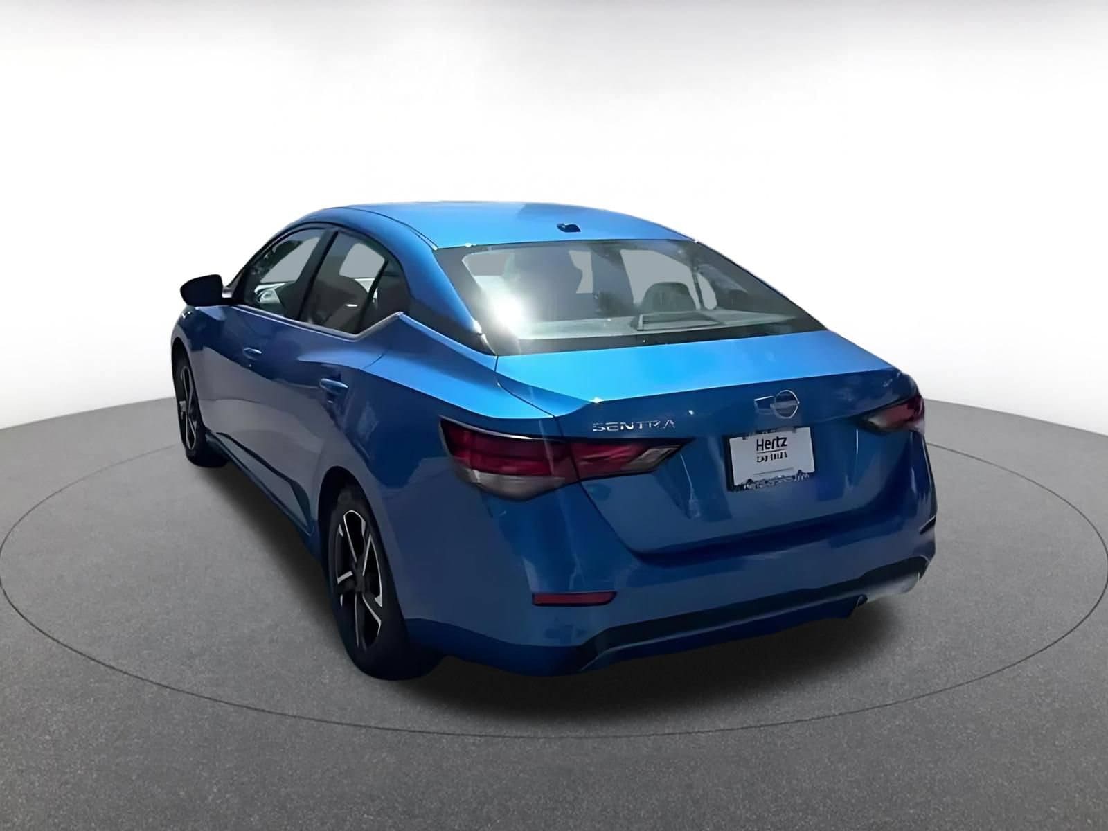 Thumbnail: 2025 Nissan Sentra - 10