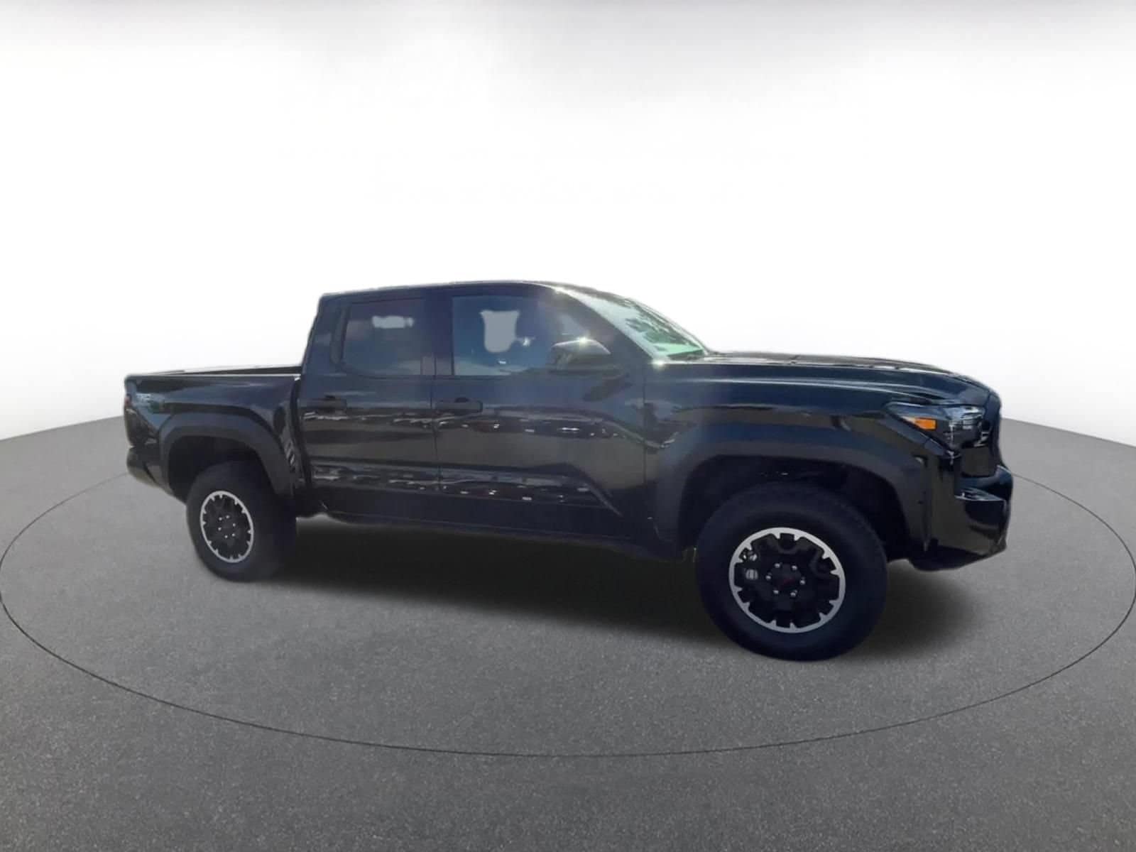 Thumbnail: 2025 Toyota Tacoma - 2