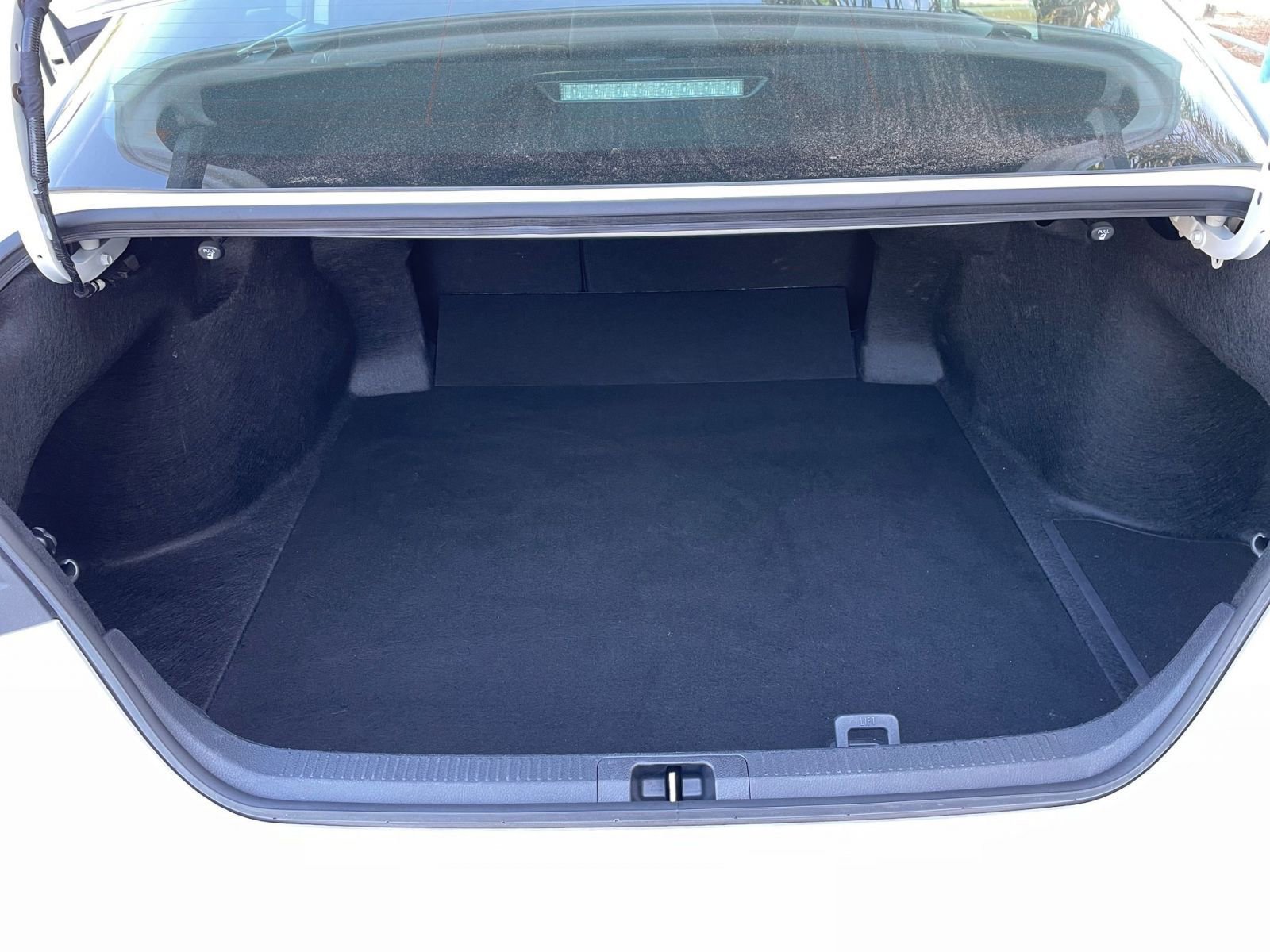 Thumbnail: 2025 Toyota Camry - 31