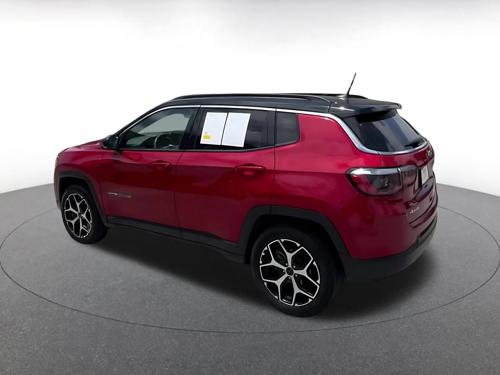 Thumbnail: 2025 Jeep Compass - 9