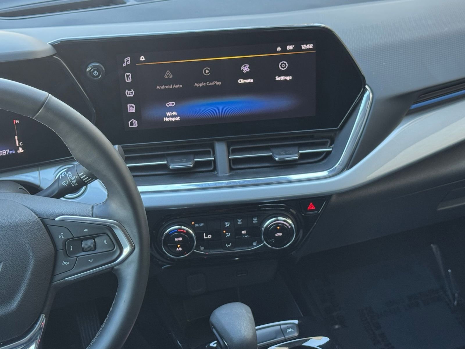 Thumbnail: 2025 Chevrolet Trax - 20