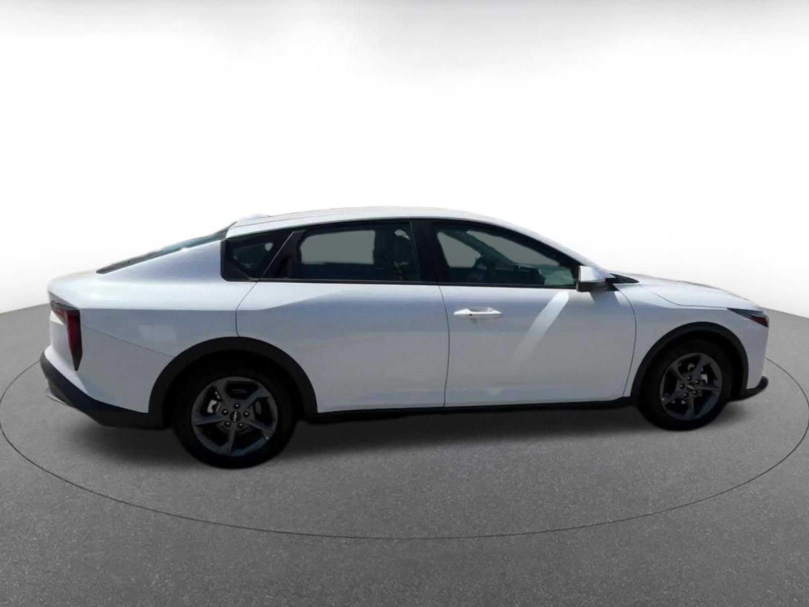 Thumbnail: 2025 Kia K4 - 16