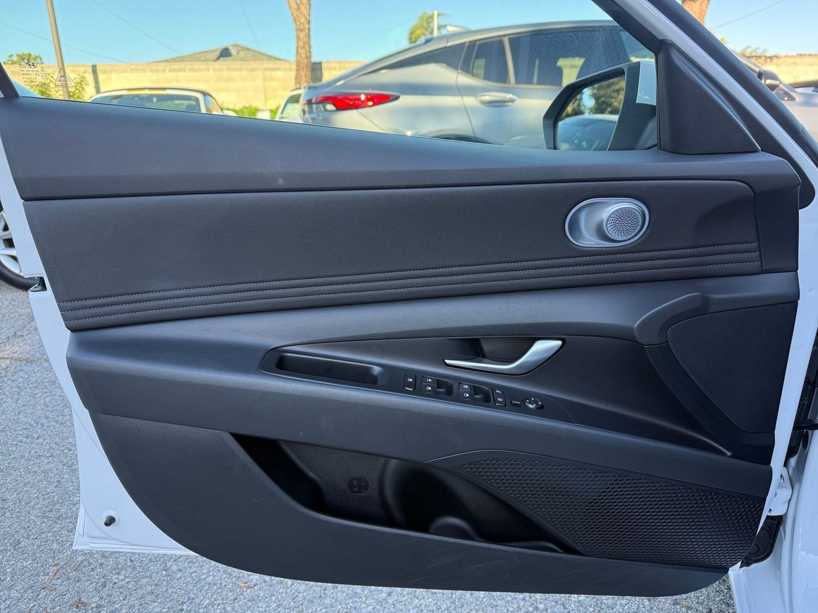 Thumbnail: 2025 Hyundai Elantra - 20