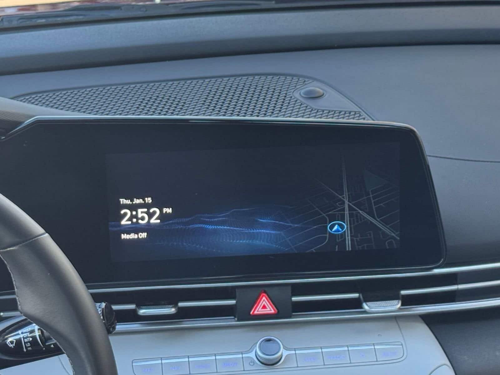 Thumbnail: 2025 Hyundai Elantra - 18