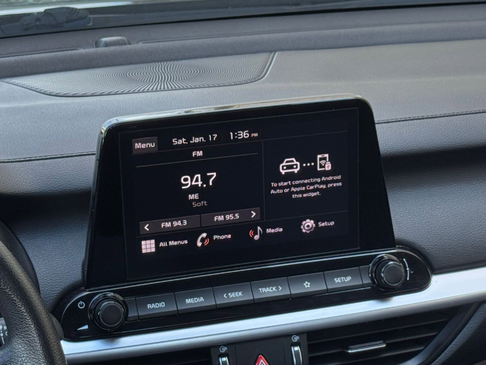 Thumbnail: 2023 Kia Forte - 18