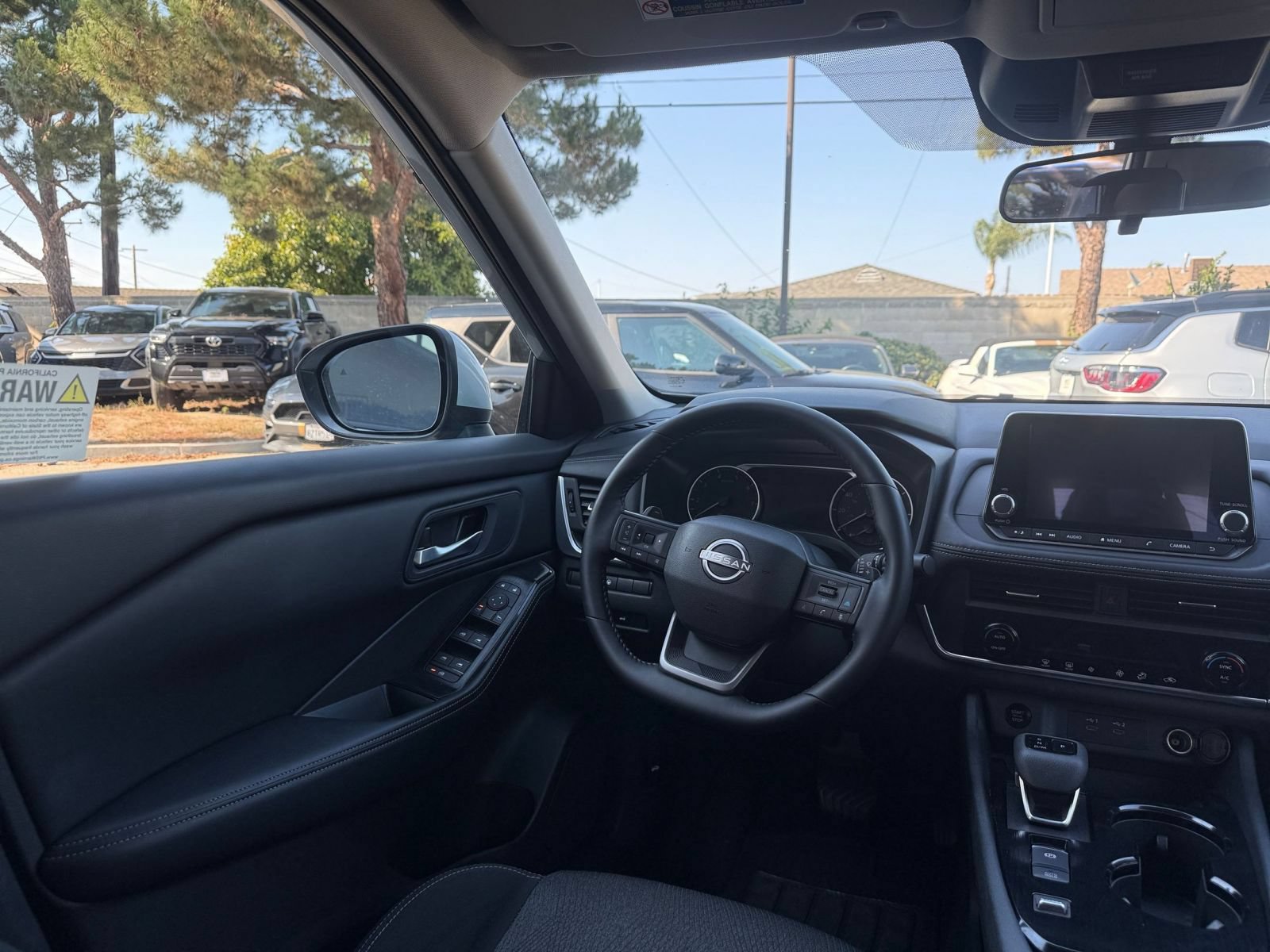 Thumbnail: 2025 Nissan Rogue - 26