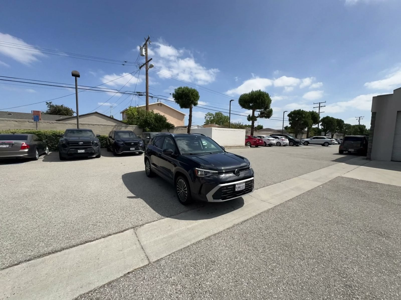 Thumbnail: 2026 Volkswagen Taos - 3