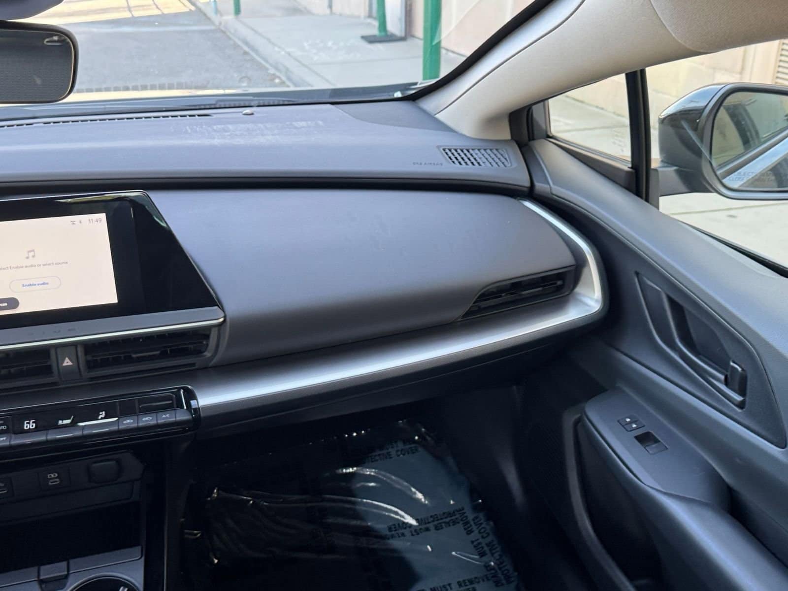 Thumbnail: 2025 Toyota Prius - 34