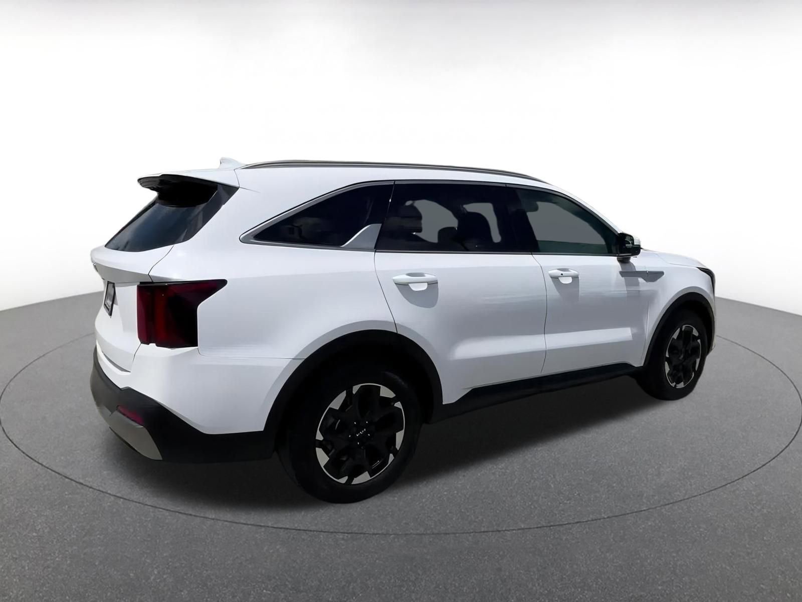 Thumbnail: 2024 Kia Sorento - 15
