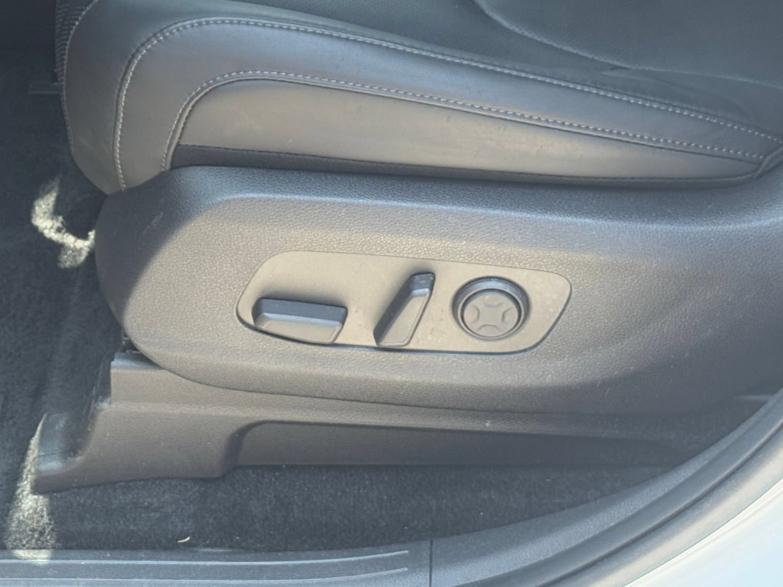 Thumbnail: 2026 Kia Carnival - 23