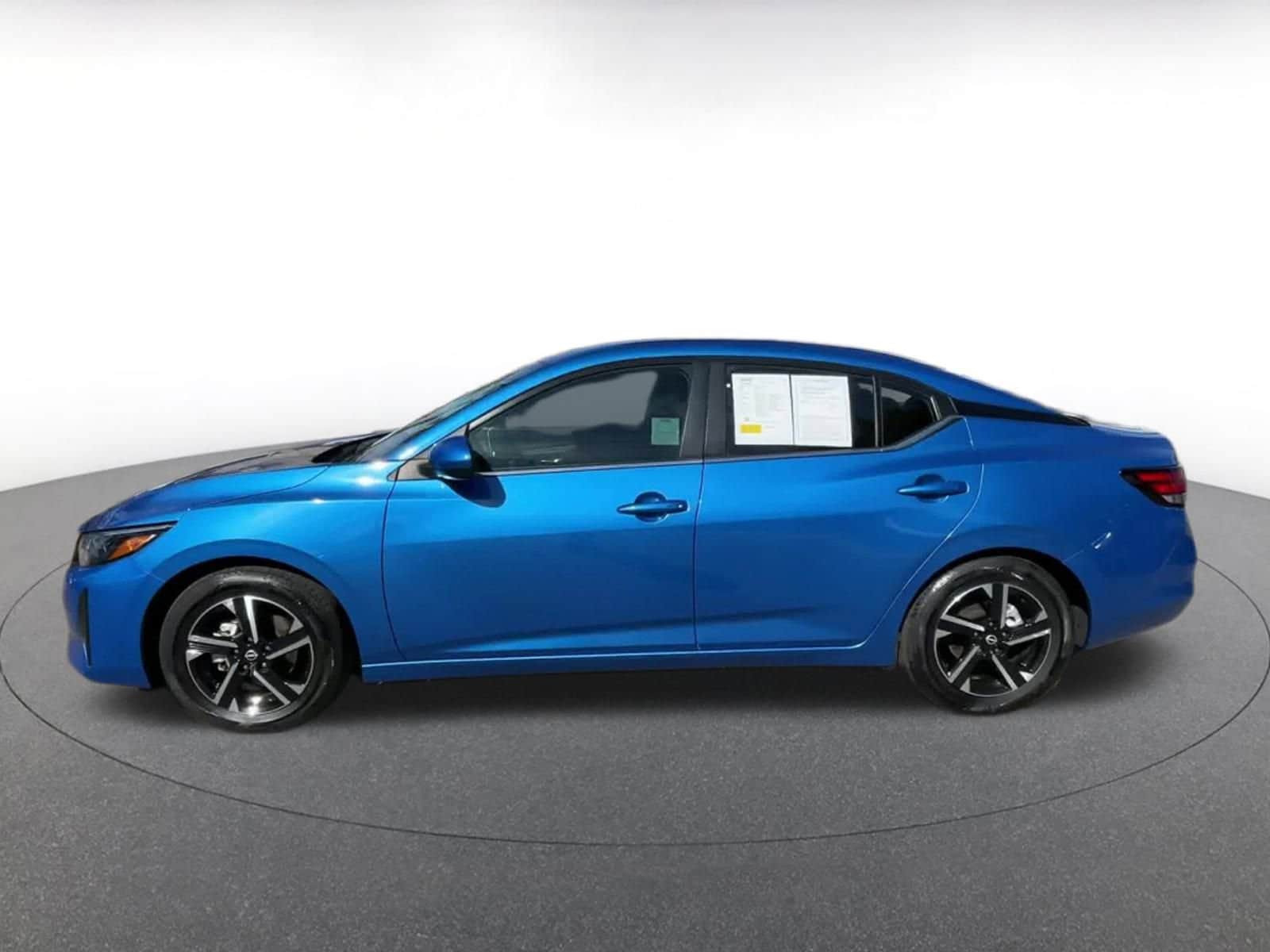 Thumbnail: 2024 Nissan Sentra - 9