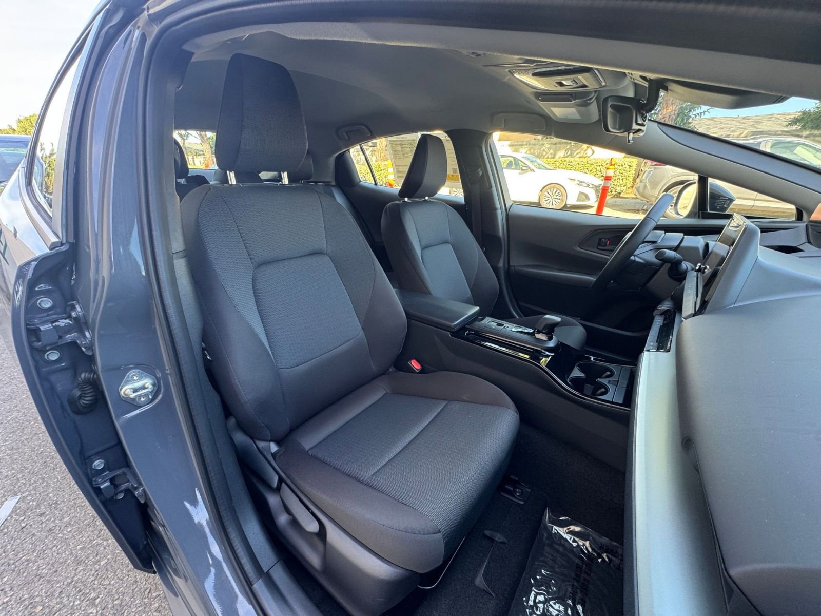 Thumbnail: 2025 Toyota Prius - 35