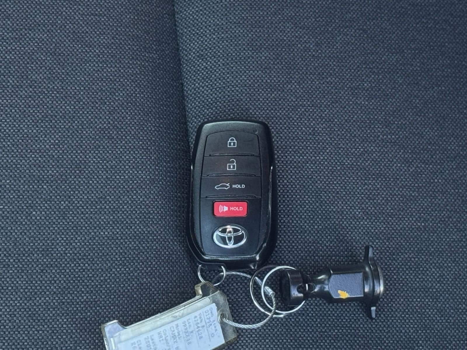 Thumbnail: 2025 Toyota Camry - 22