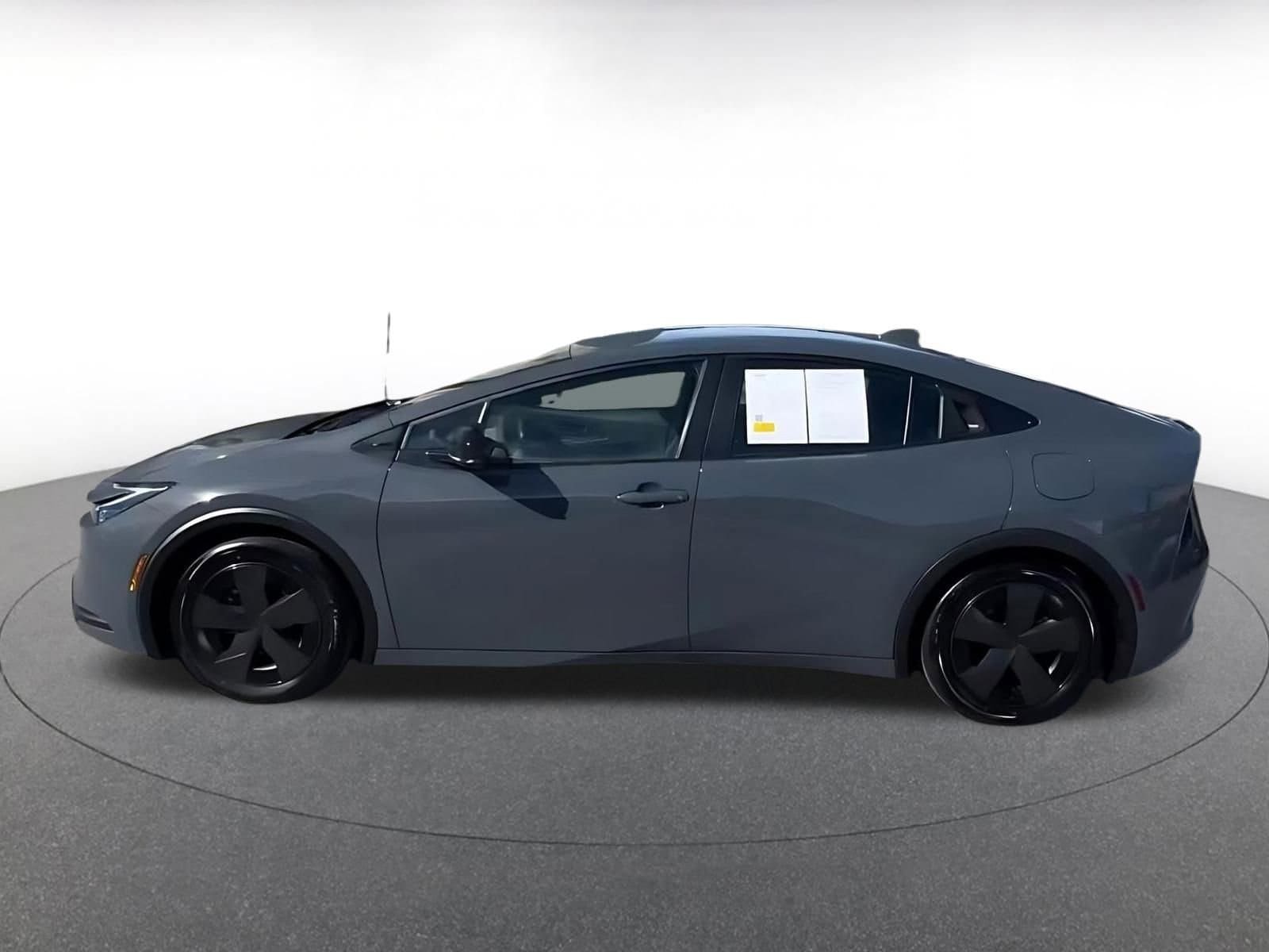 Thumbnail: 2025 Toyota Prius - 8