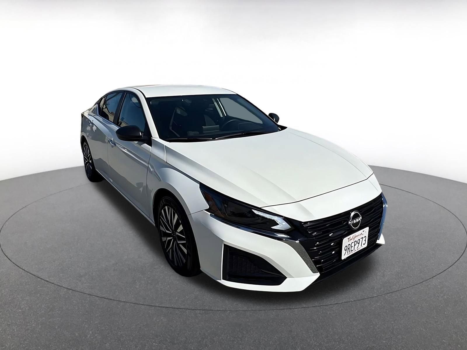 Thumbnail: 2025 Nissan Altima - 1