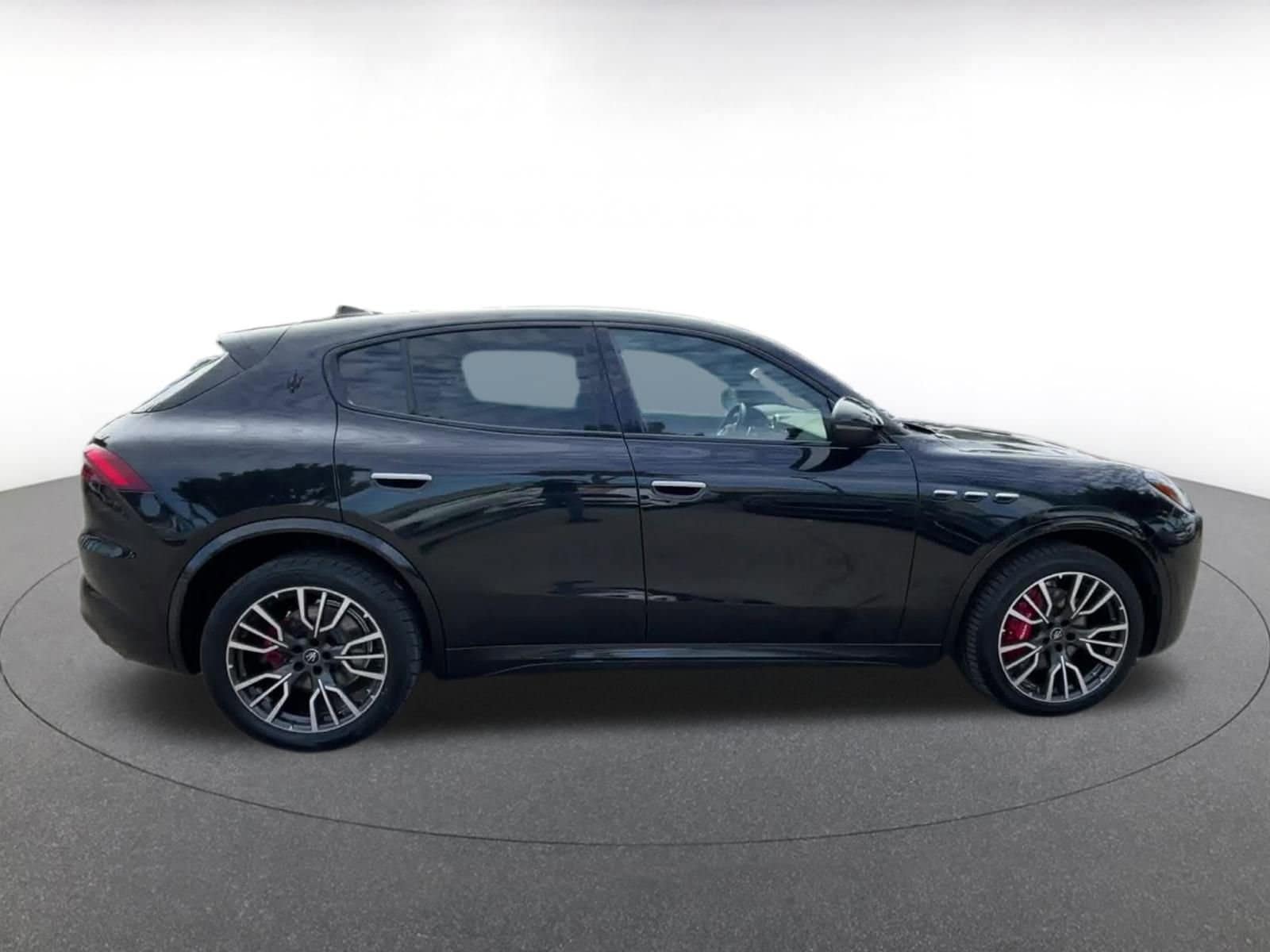 Thumbnail: 2023 Maserati Grecale - 16