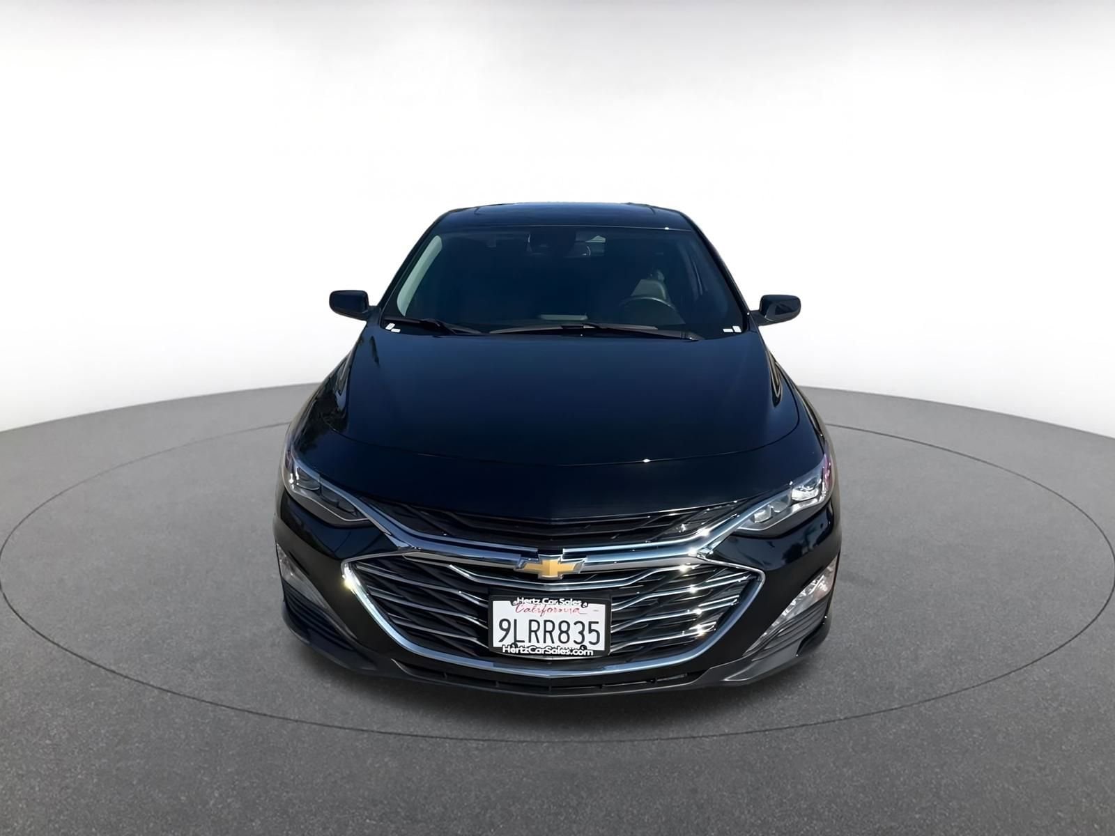 Thumbnail: 2024 Chevrolet Malibu - 3