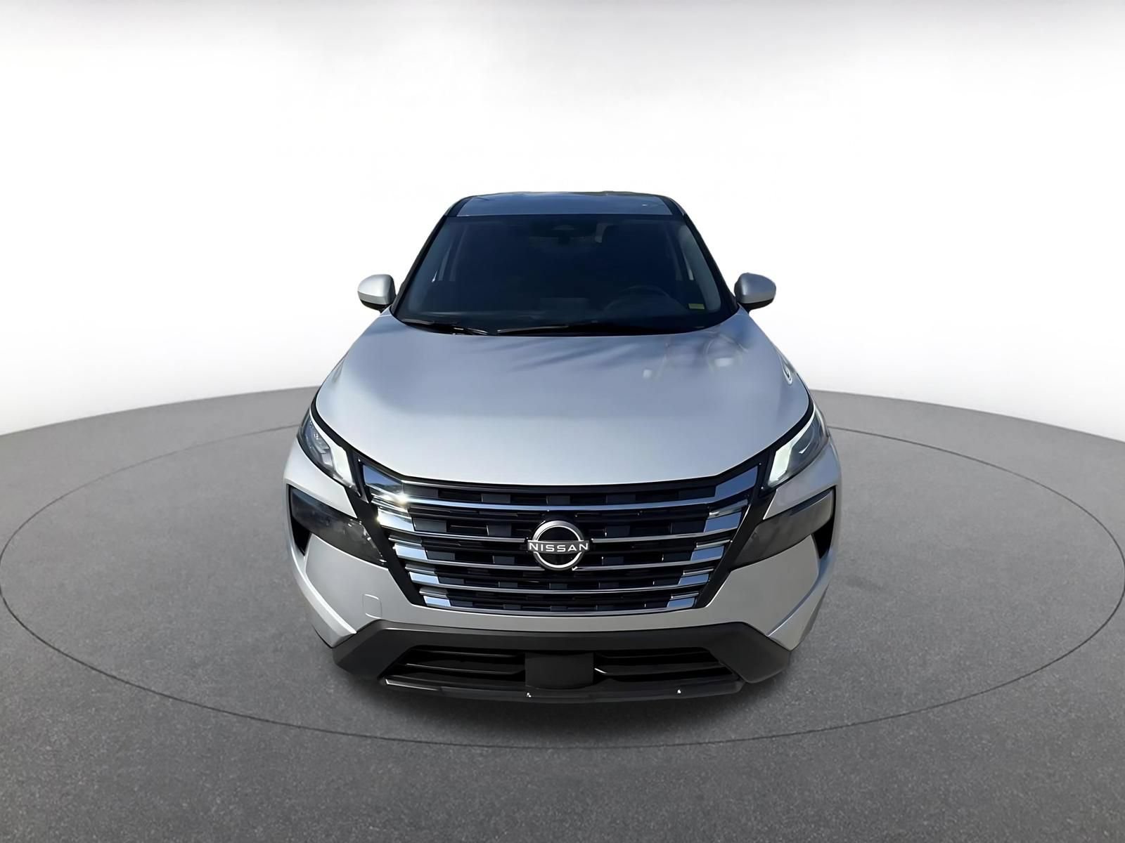 Thumbnail: 2025 Nissan Rogue - 4