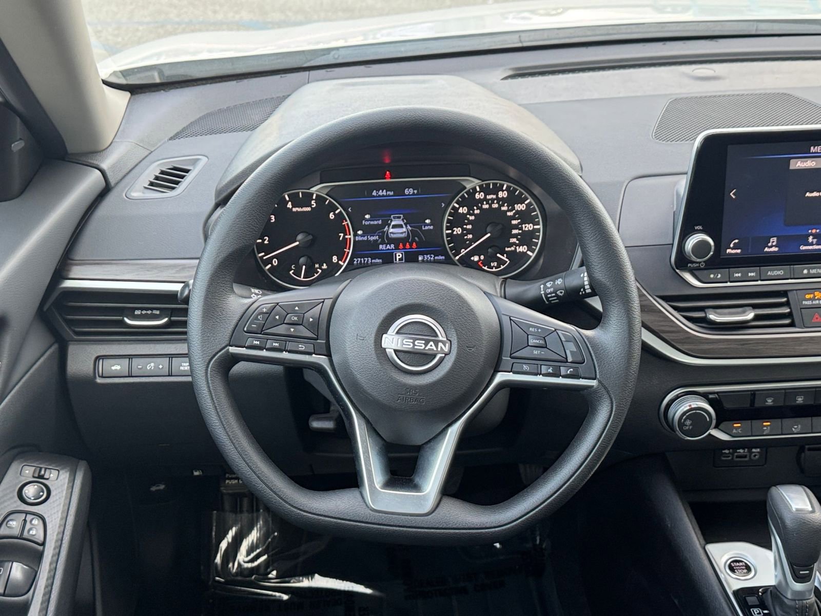 Thumbnail: 2025 Nissan Altima - 29