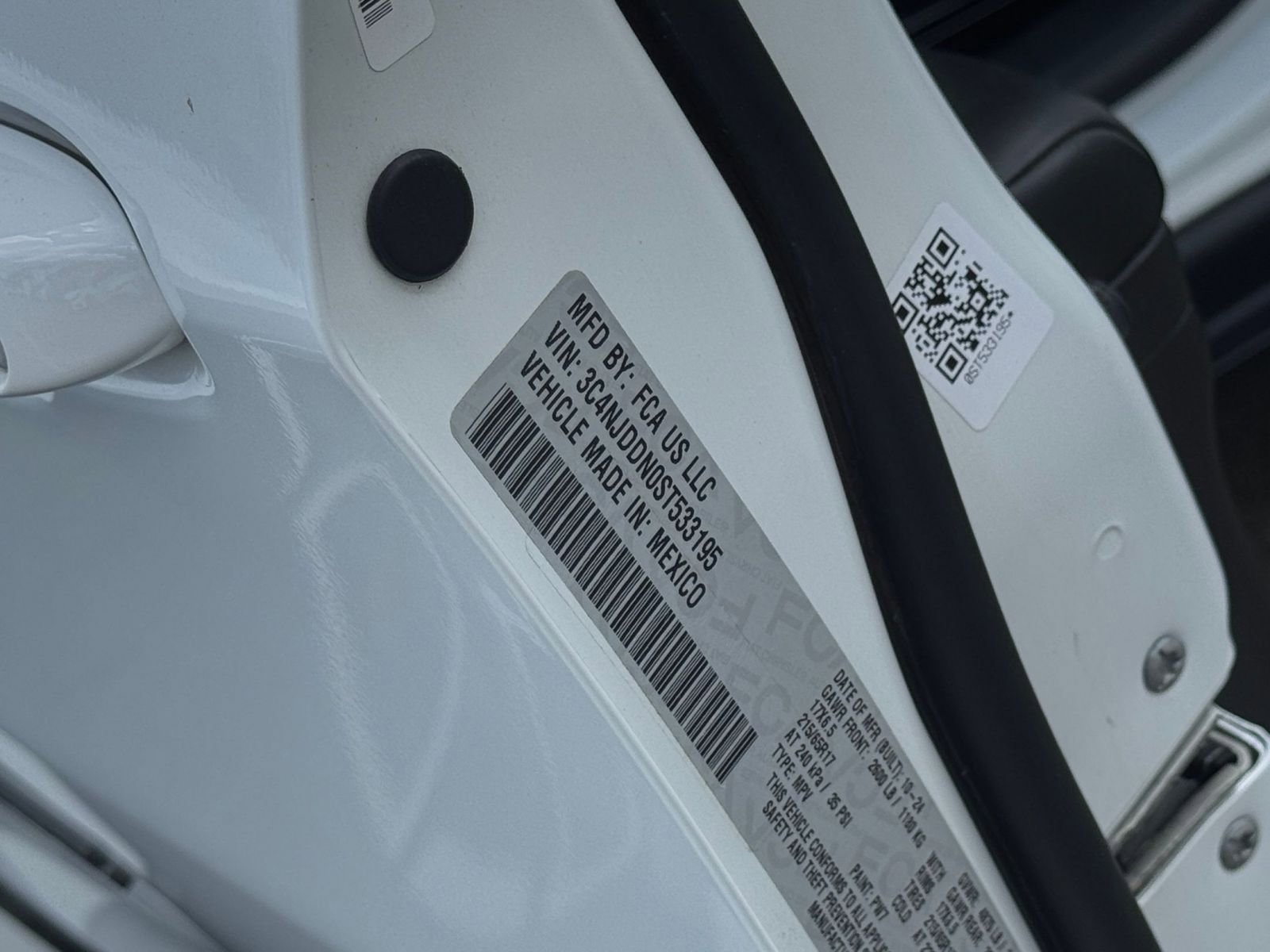 Thumbnail: 2025 Jeep Compass - 28