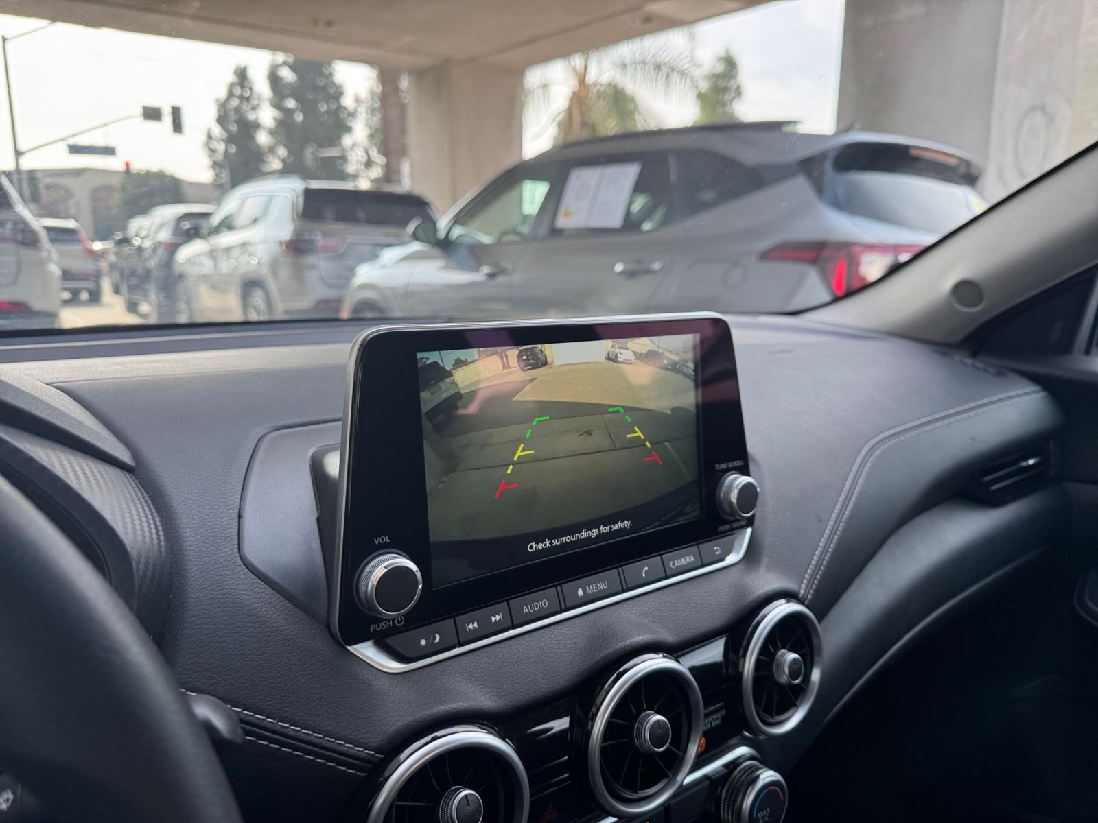 Thumbnail: 2024 Nissan Sentra - 17