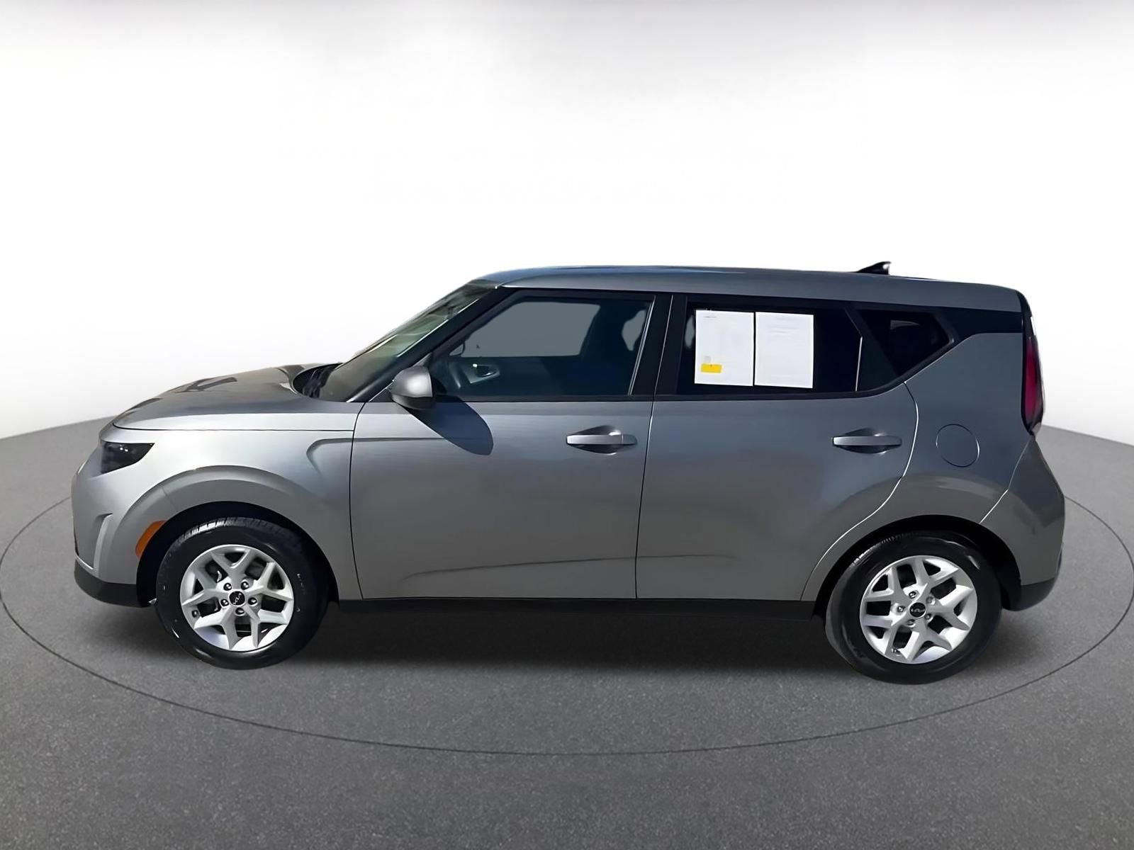 Thumbnail: 2025 Kia Soul - 9