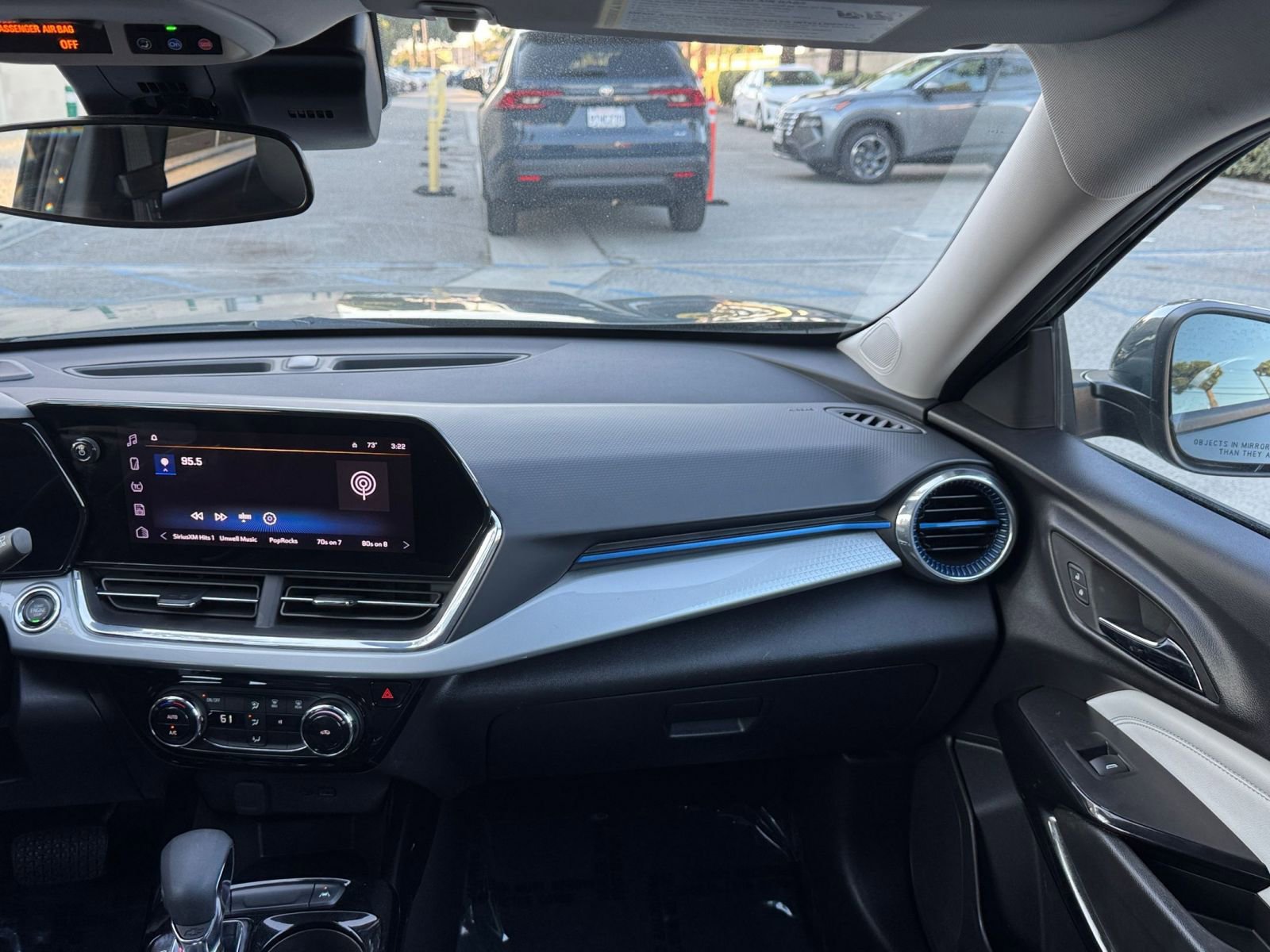 Thumbnail: 2025 Chevrolet Trax - 34