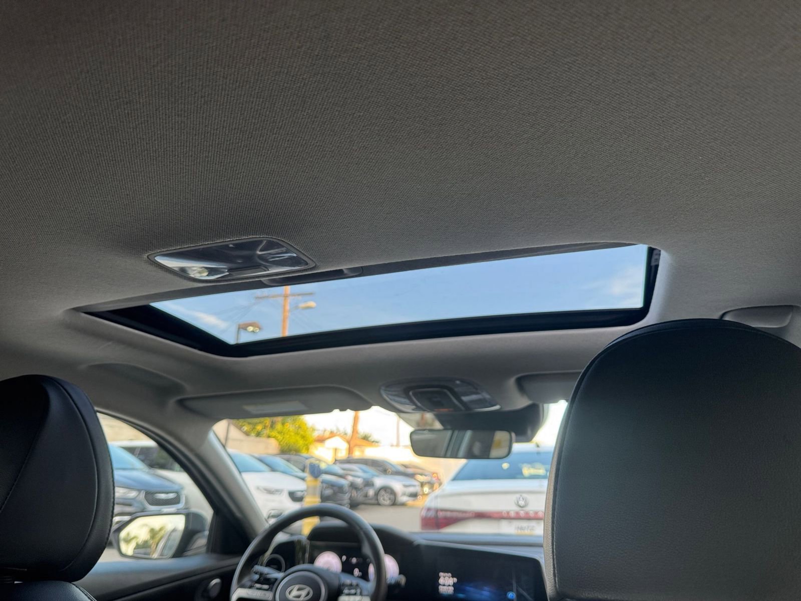 Thumbnail: 2025 Hyundai Elantra - 30