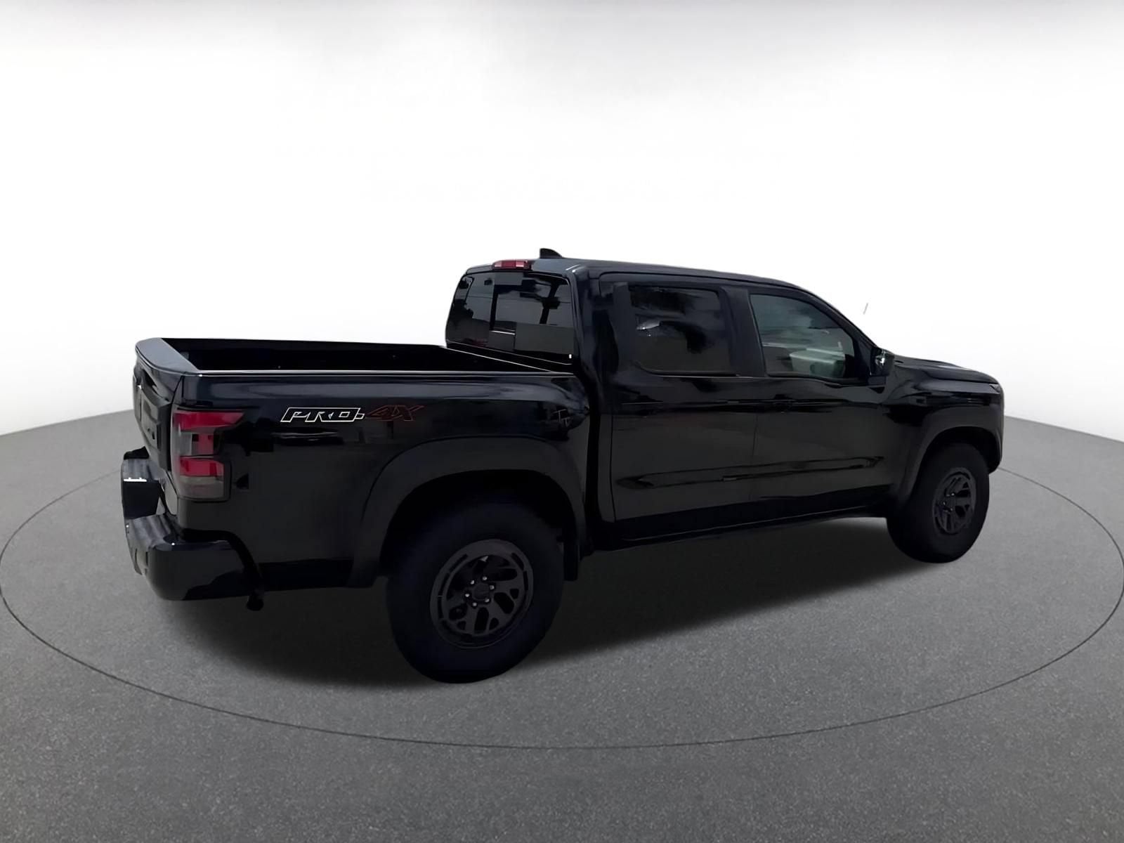 Thumbnail: 2026 Nissan Frontier - 13