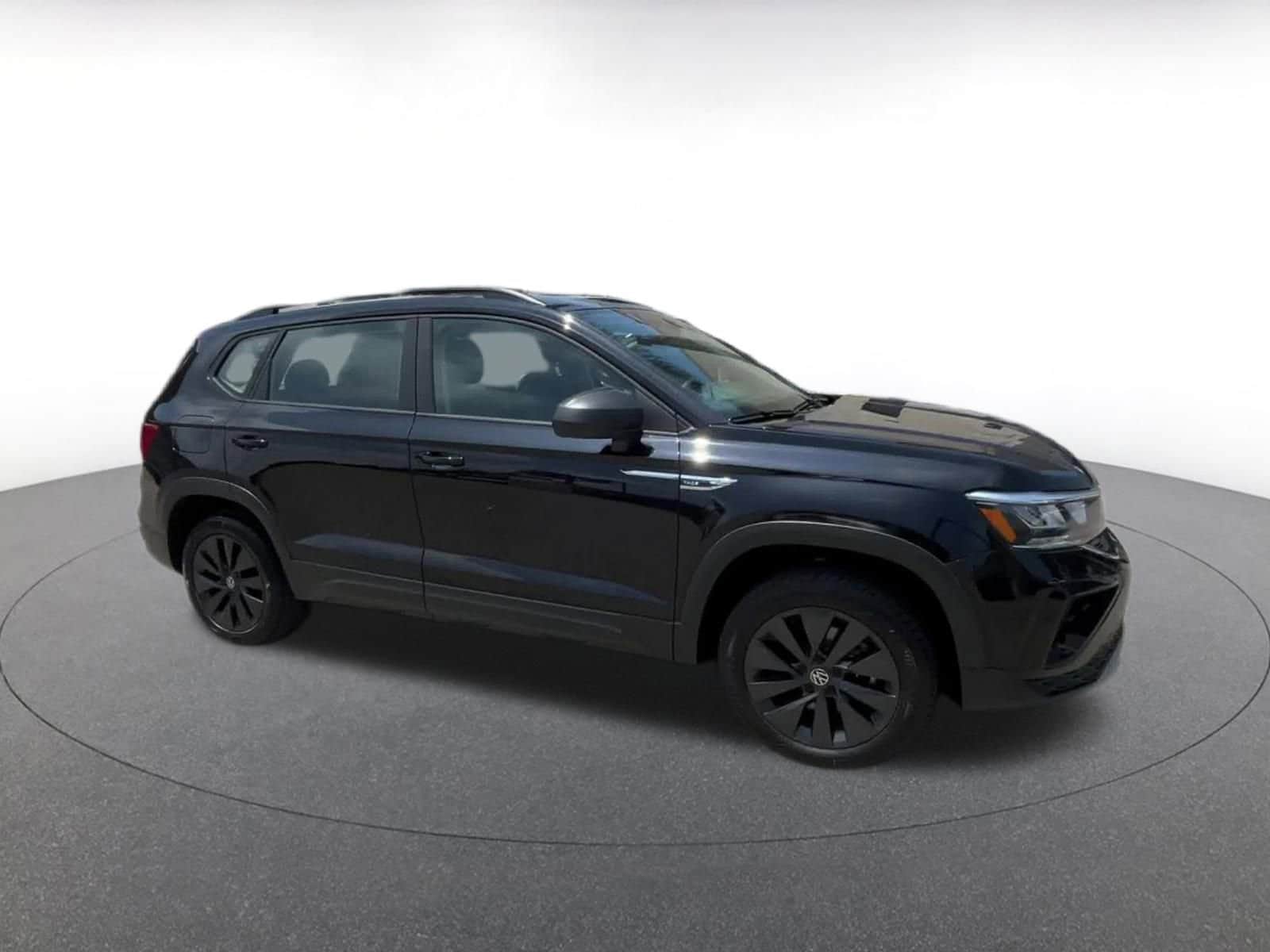 2024 Volkswagen Taos S 2