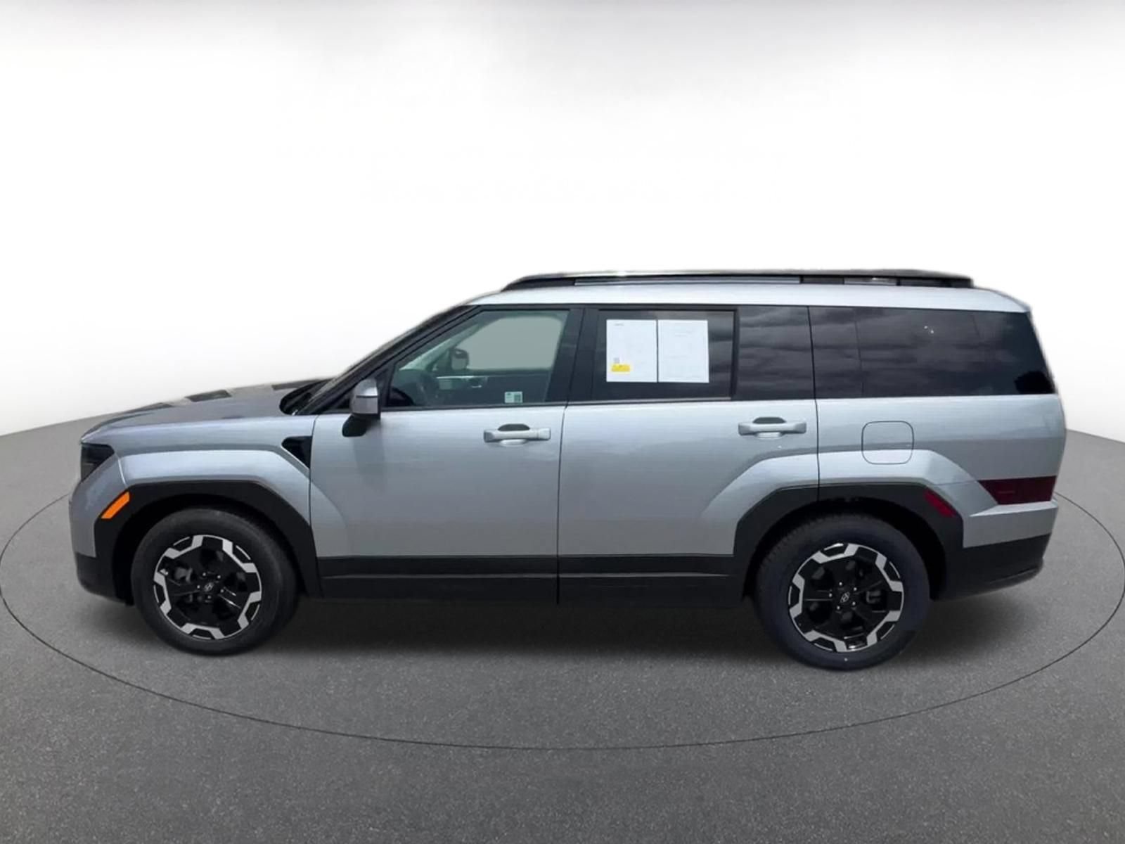 Thumbnail: 2025 Hyundai Santa Fe - 9