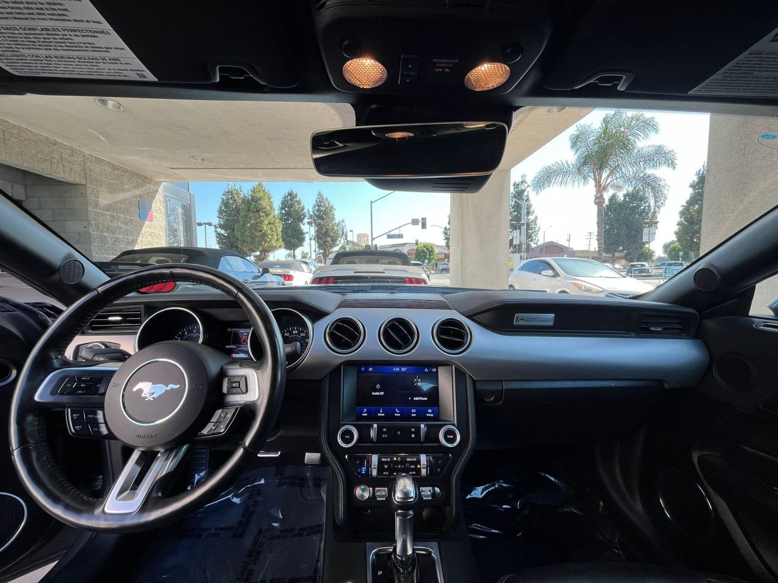2023 Ford Mustang  32