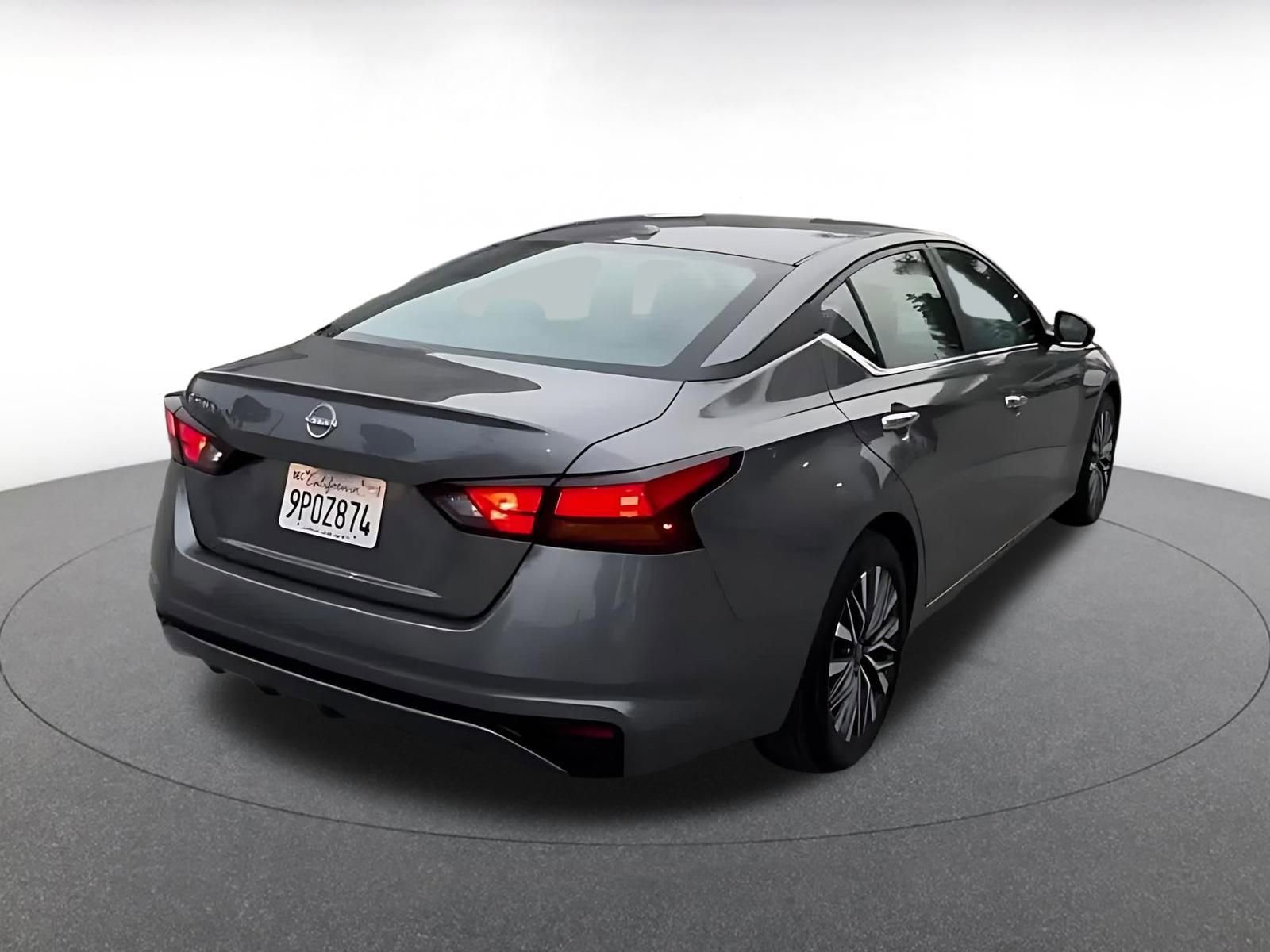 Thumbnail: 2025 Nissan Altima - 15