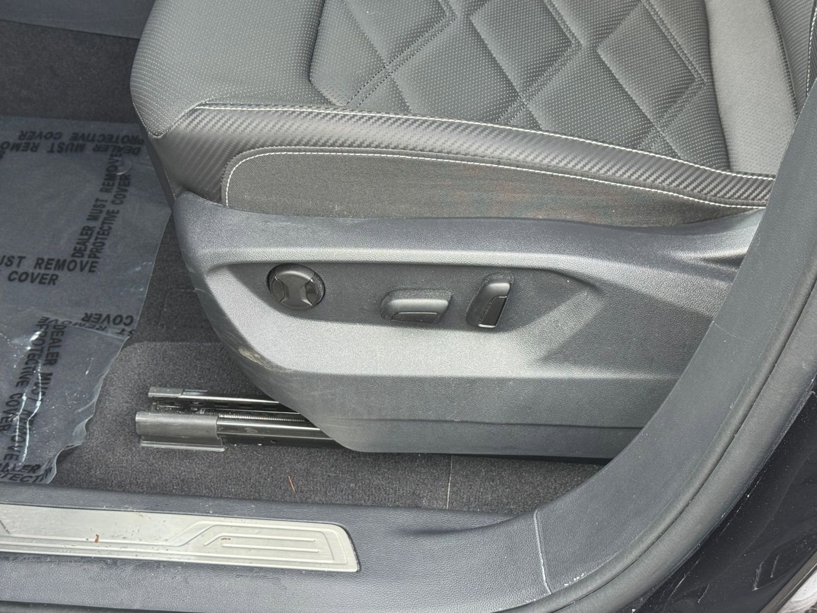 Thumbnail: 2025 Volkswagen Atlas - 24