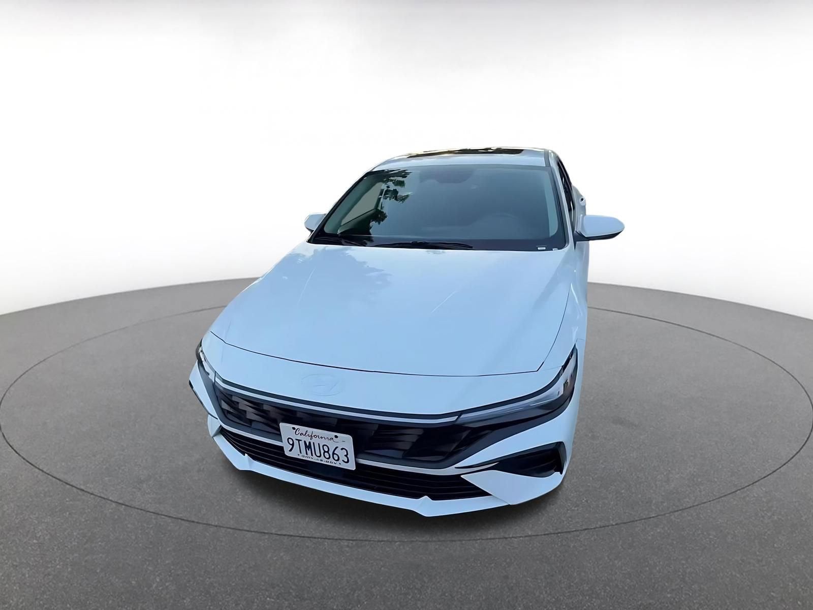 Thumbnail: 2025 Hyundai Elantra - 8