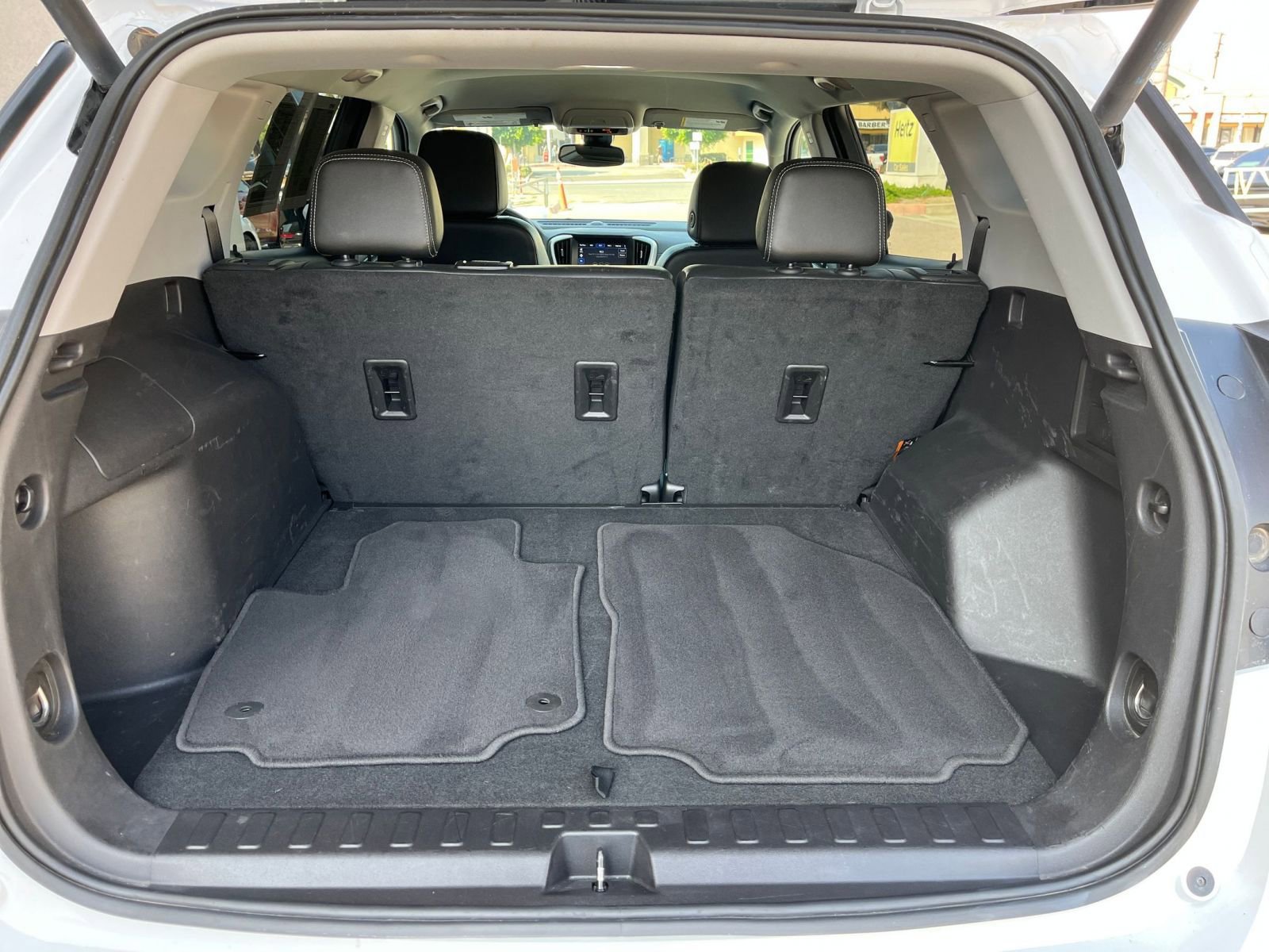 Thumbnail: 2024 GMC Terrain - 31